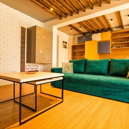 Aty Apartament Năvodari Eksteriør billede