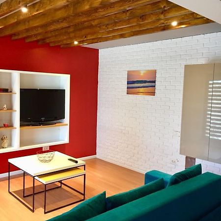Aty Apartament Năvodari Eksteriør billede