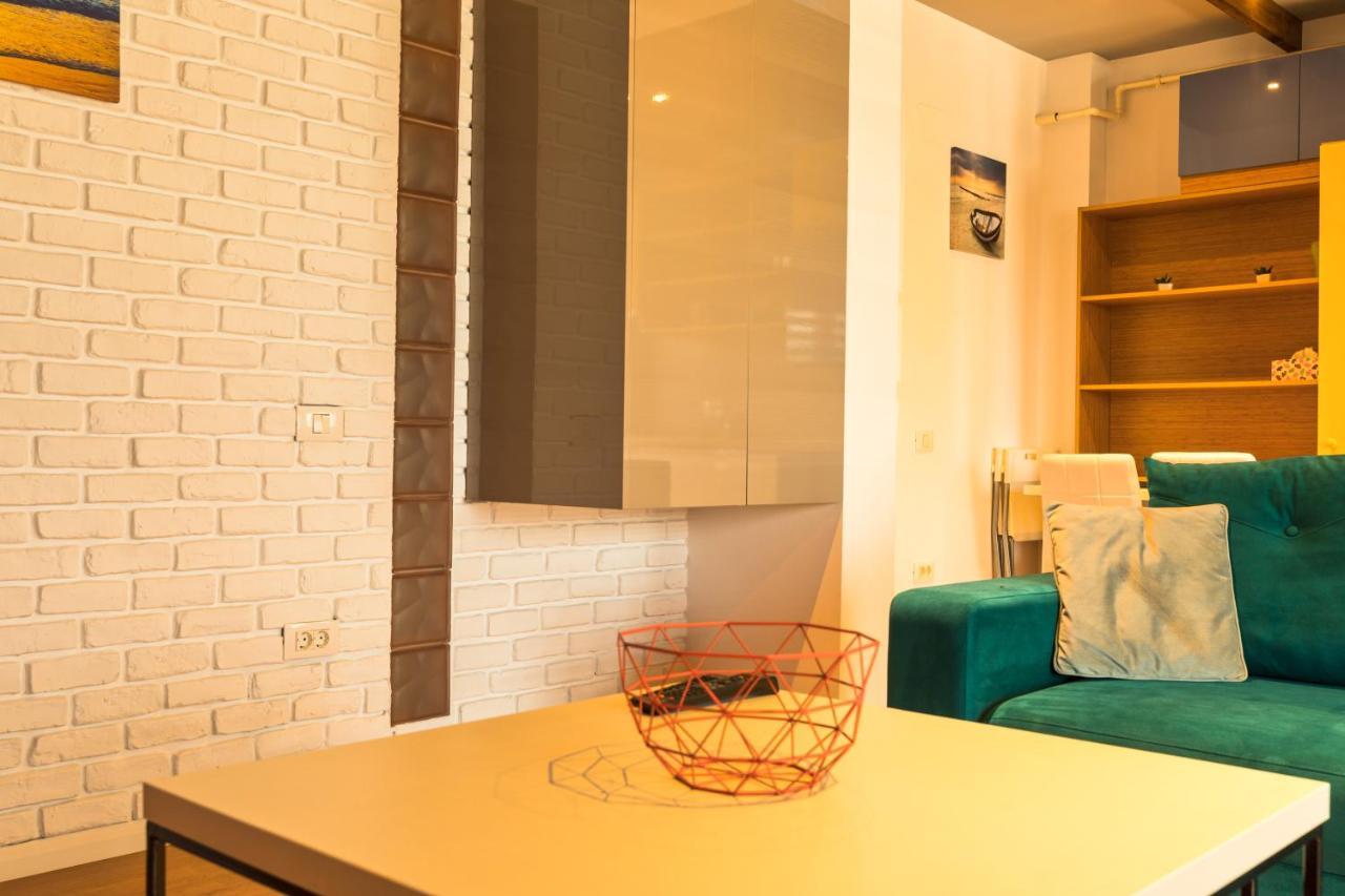 Aty Apartament Năvodari Eksteriør billede