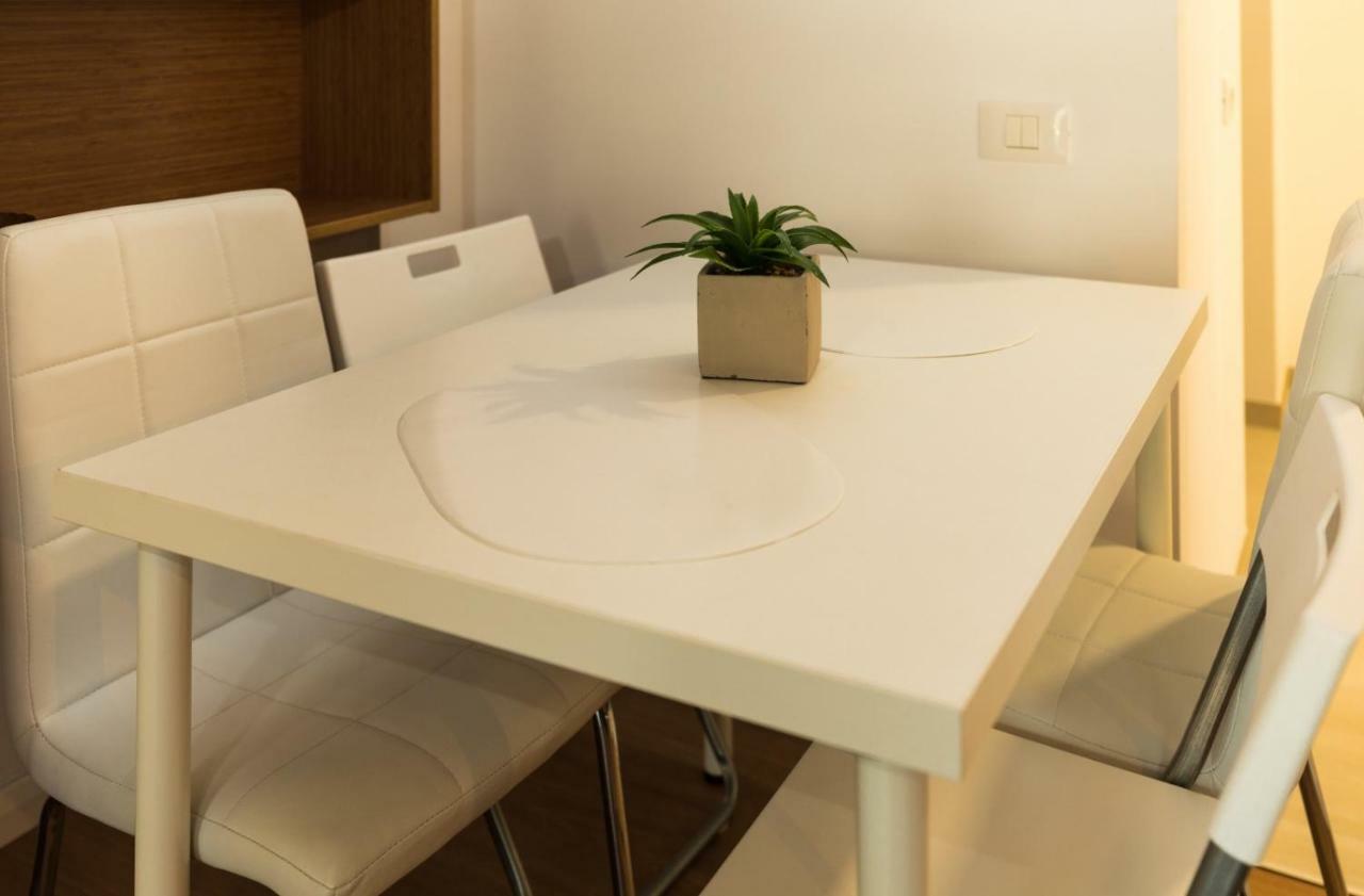 Aty Apartament Năvodari Eksteriør billede
